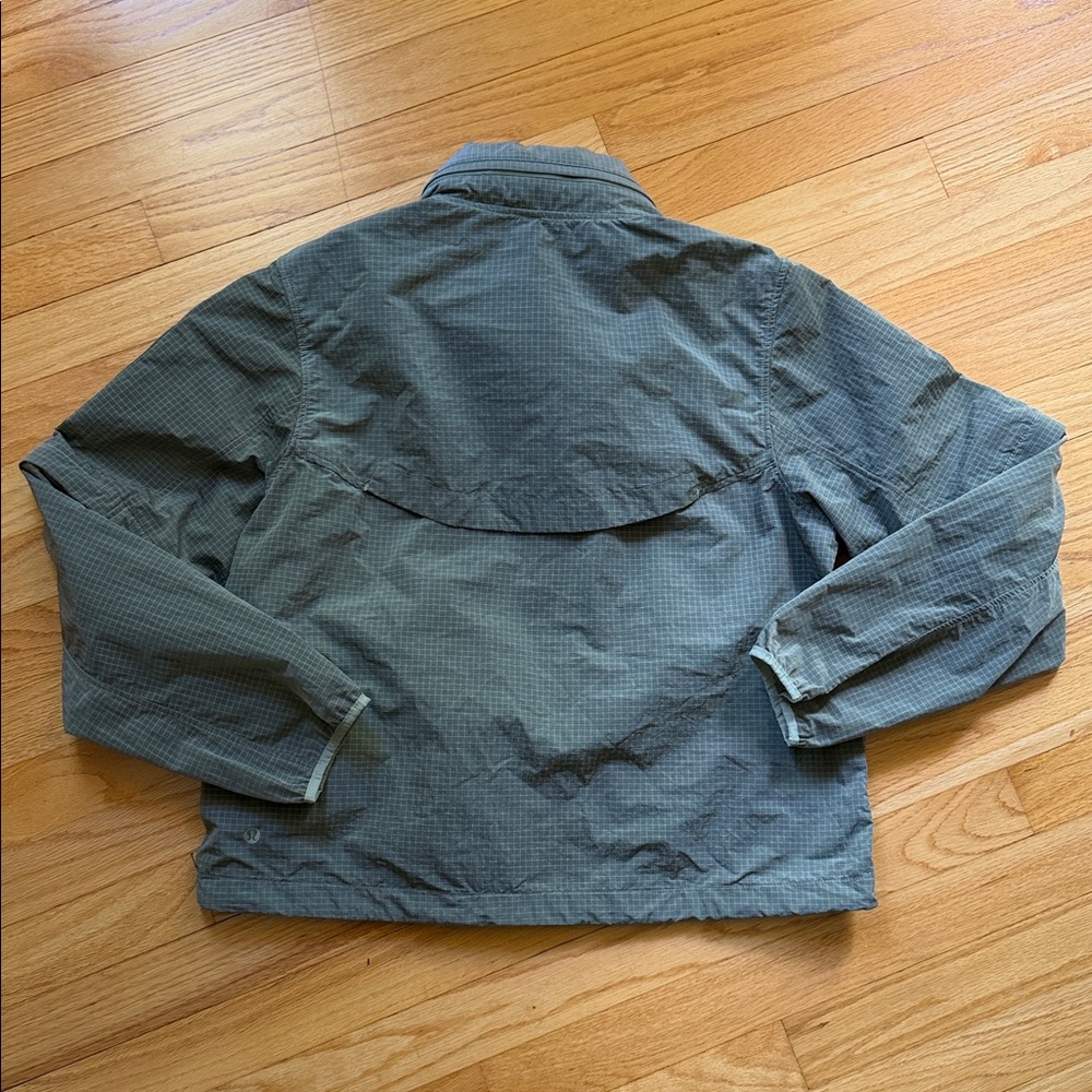 Lululemon Jacket - Picture 8 of 10